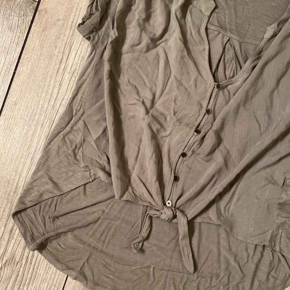 Medium Universal Thread Olive Agreeb - Picture 4 of 6